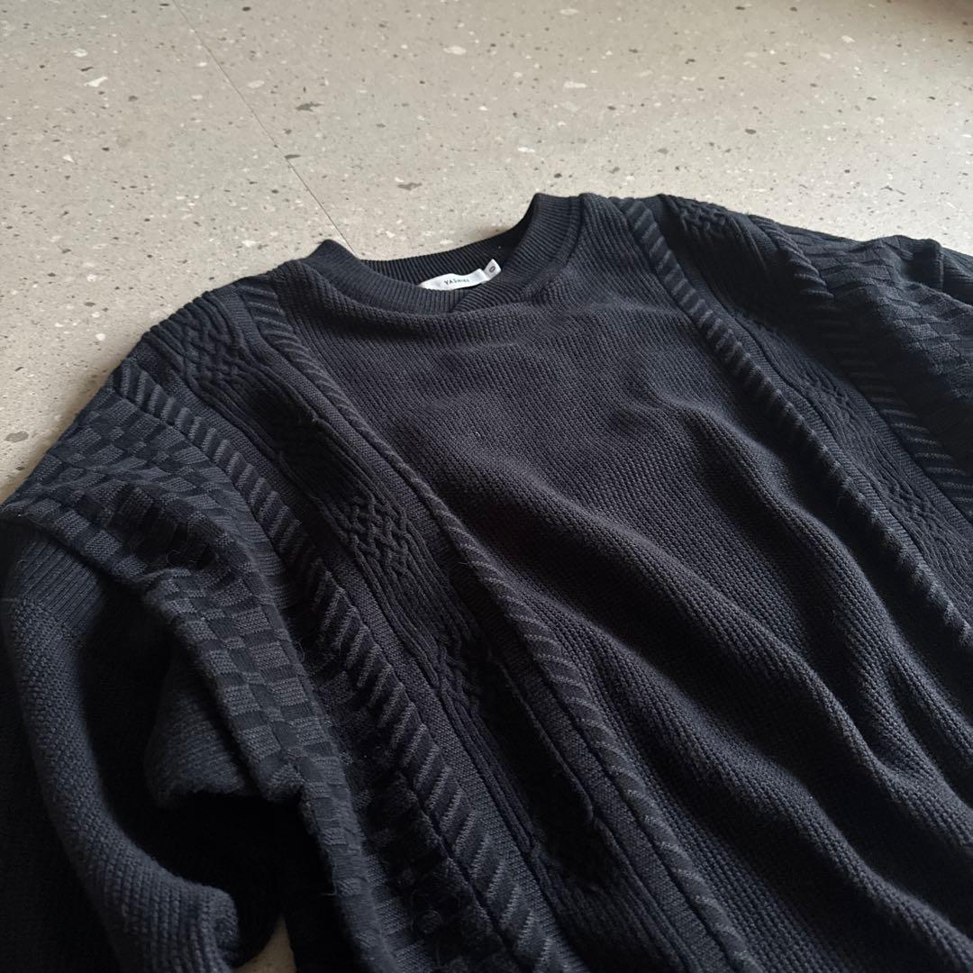 YASHIKI 黒 編み込みデザイン ニット