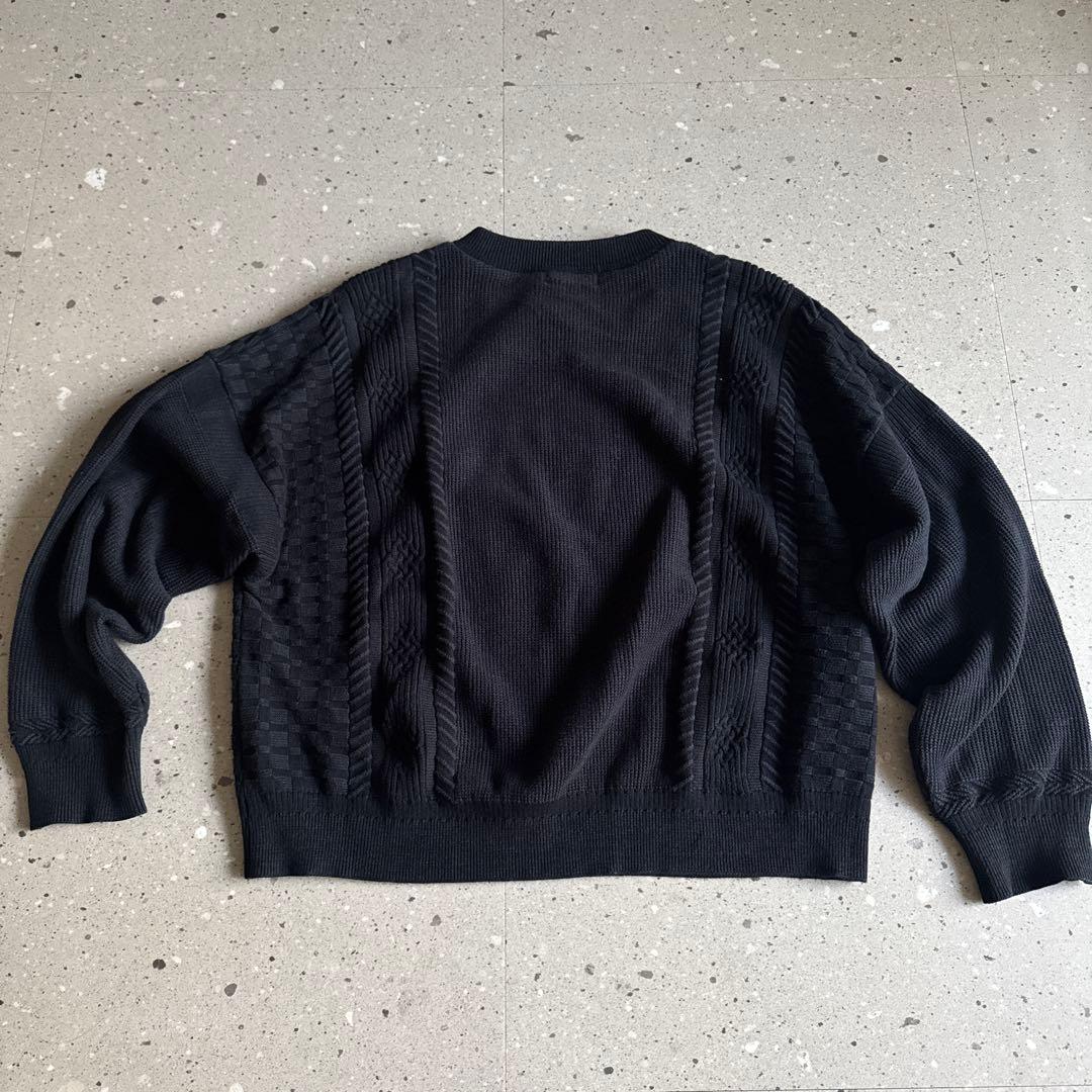 YASHIKI 黒 編み込みデザイン ニット