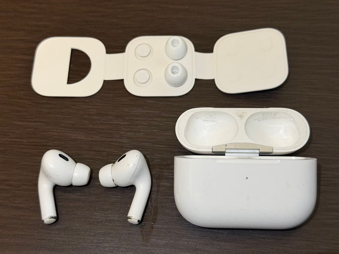 AirPods Pro 2 MQD83J/A 第二世代　正規品