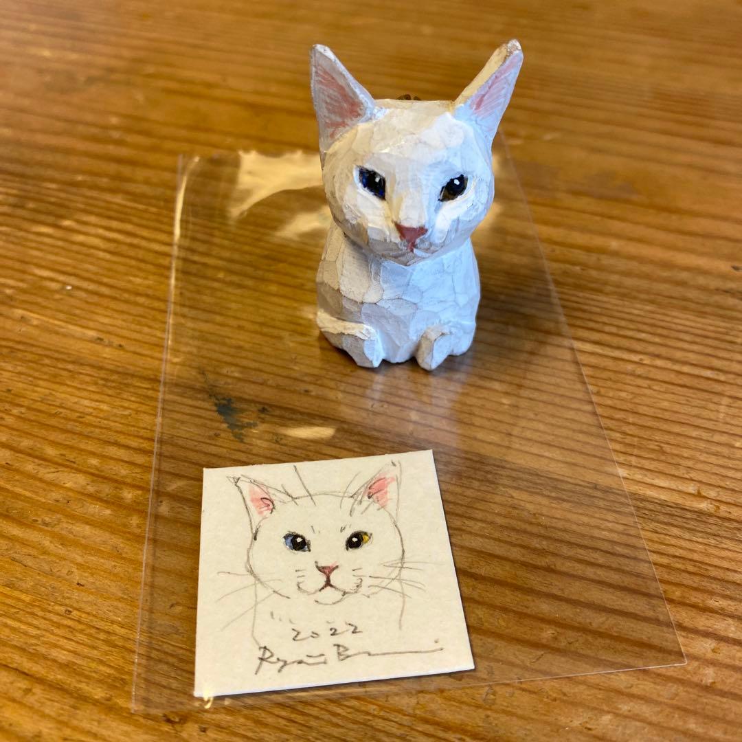 バンナイリョウジ　木彫り猫