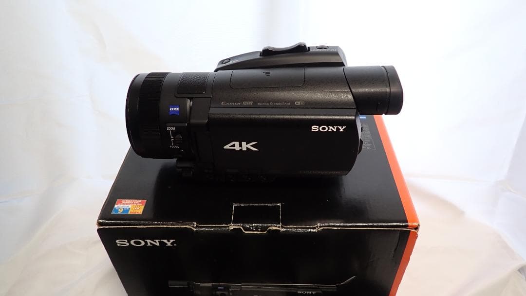 SONY 4K ビデオカメラ 本体　充電器.バッテリー