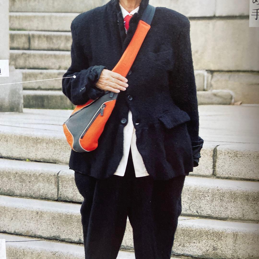 ぽんちゃん 様　miumiu ボディバッグ　ビンテージ　アーカイブ　Y2K