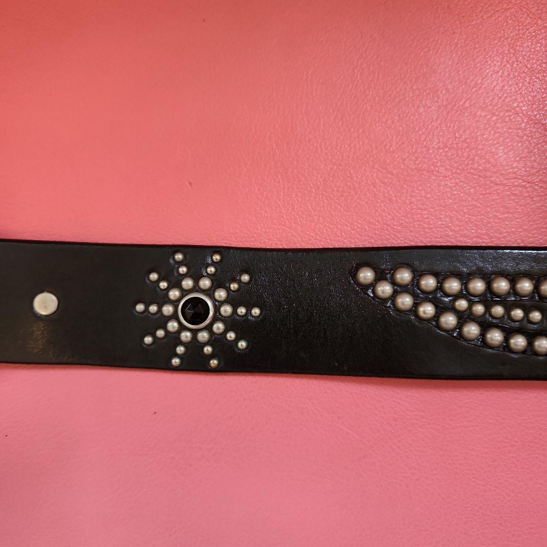 htc スタッズ黒レザーベルト