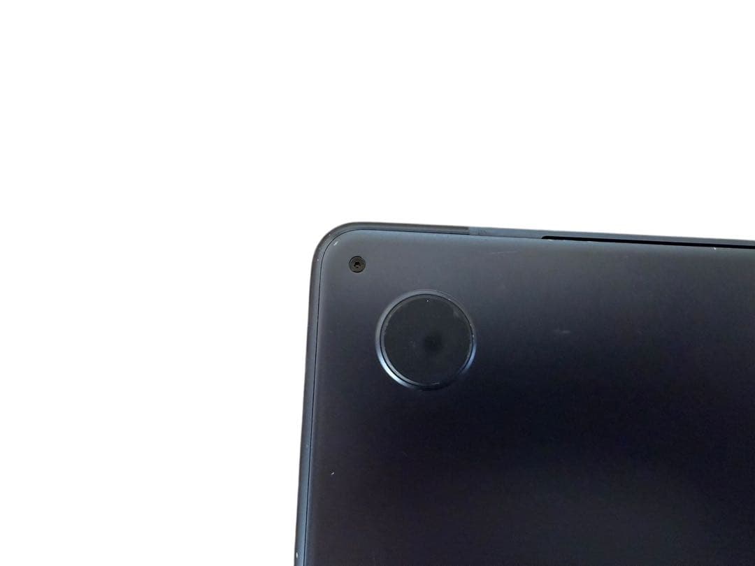 Apple MacBook air m2チップ　バッテリー95%