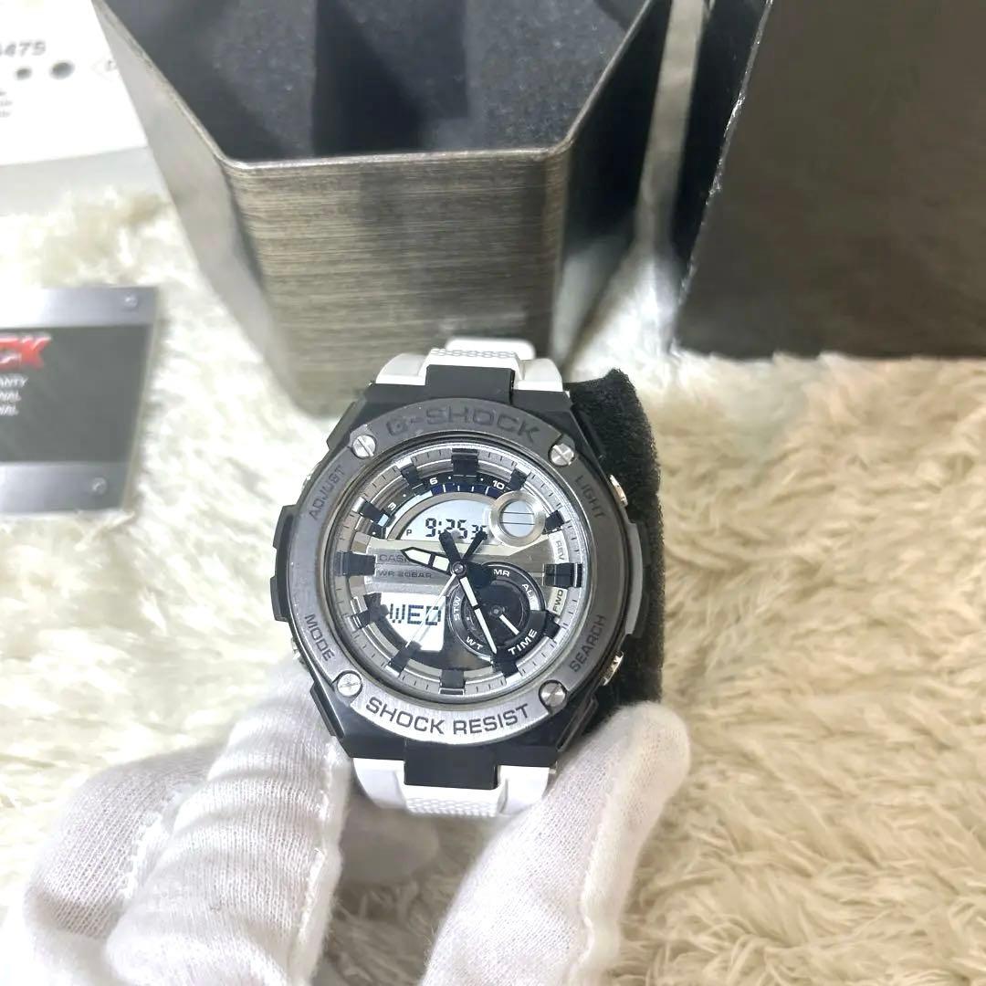 【美品】CASIO G-SHOCK G-STEEL GST-210B