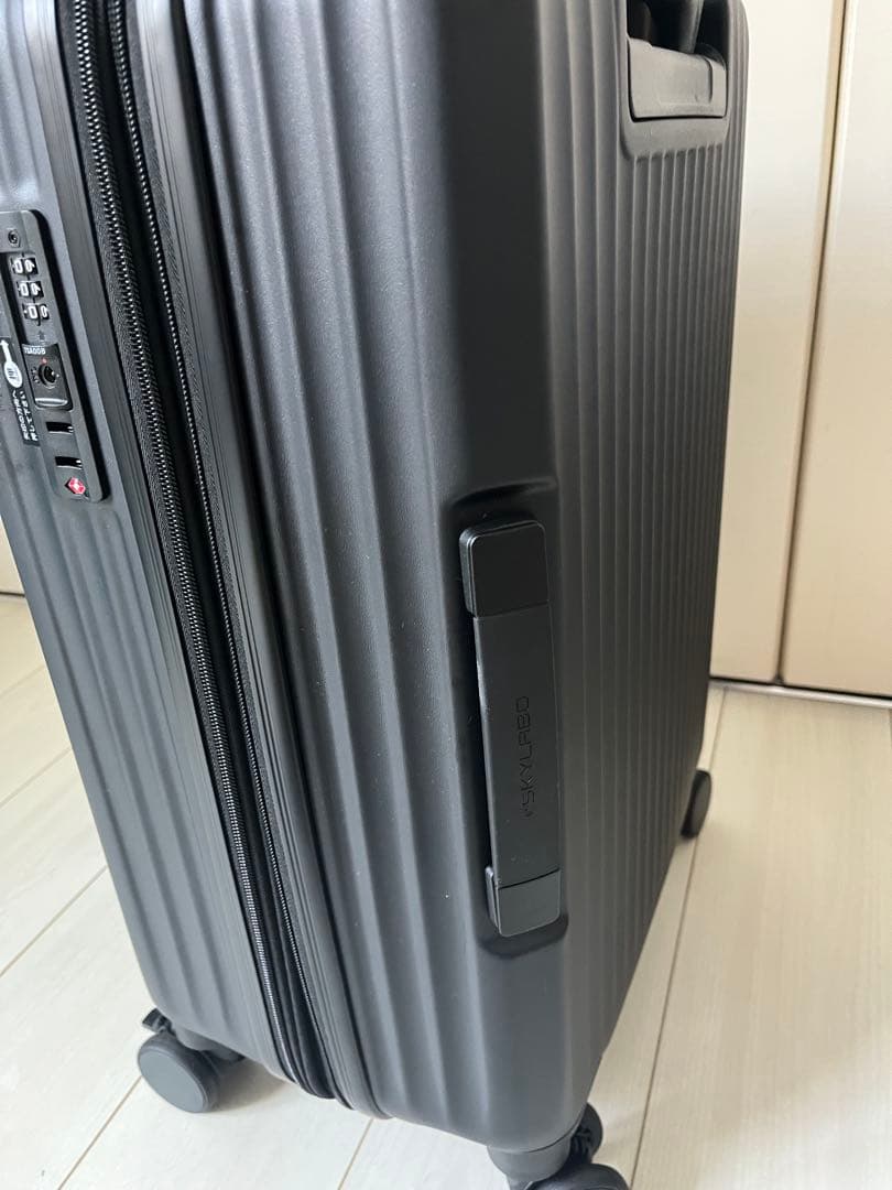 【新品・未使用】 シフレ　SKYLABOスーツケース