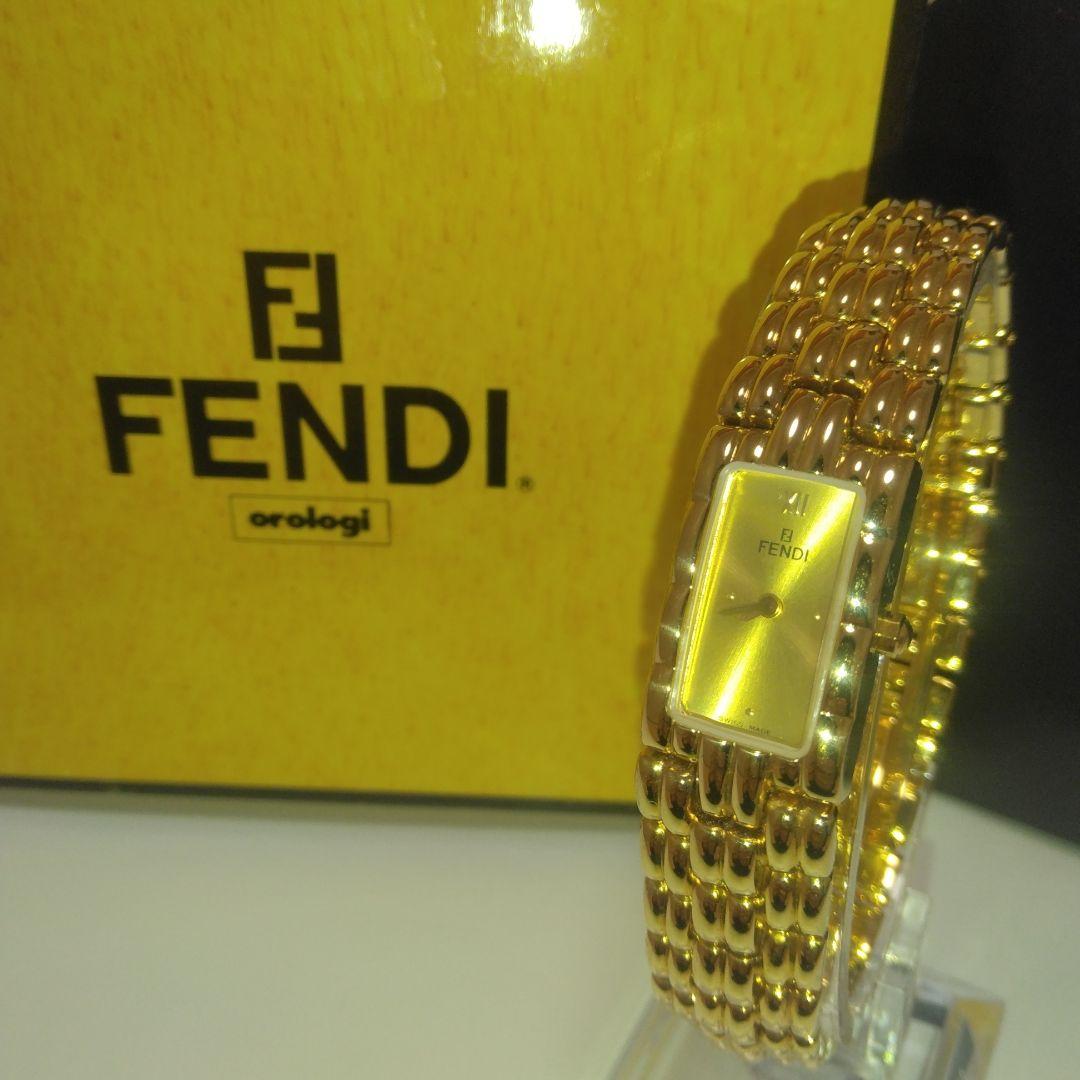 未使用品級　FENDI　フェンディ 　腕時計　670L ゴールド　レディース