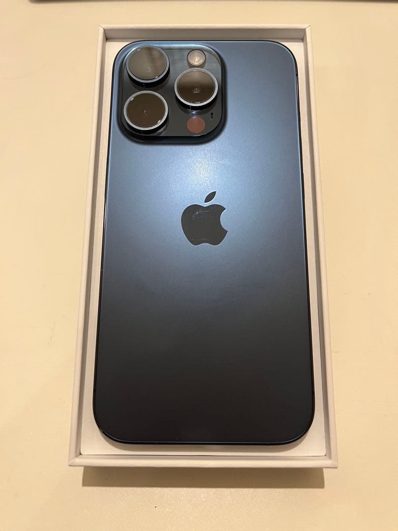 Apple iPhone 15Pro 128GBブルーチタニウム