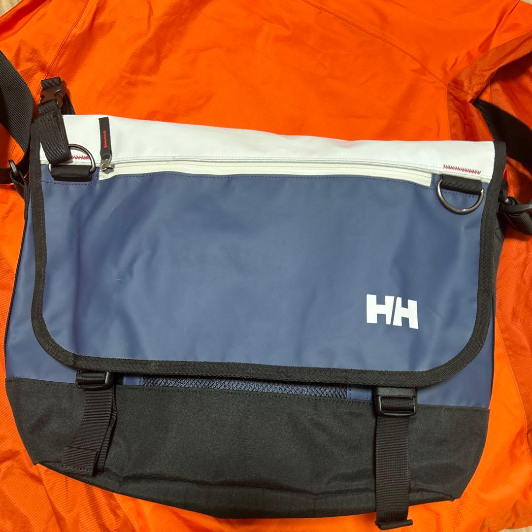 old HERRY HANSEN ハリーハンセン　メッセンジャーバッグ　古着