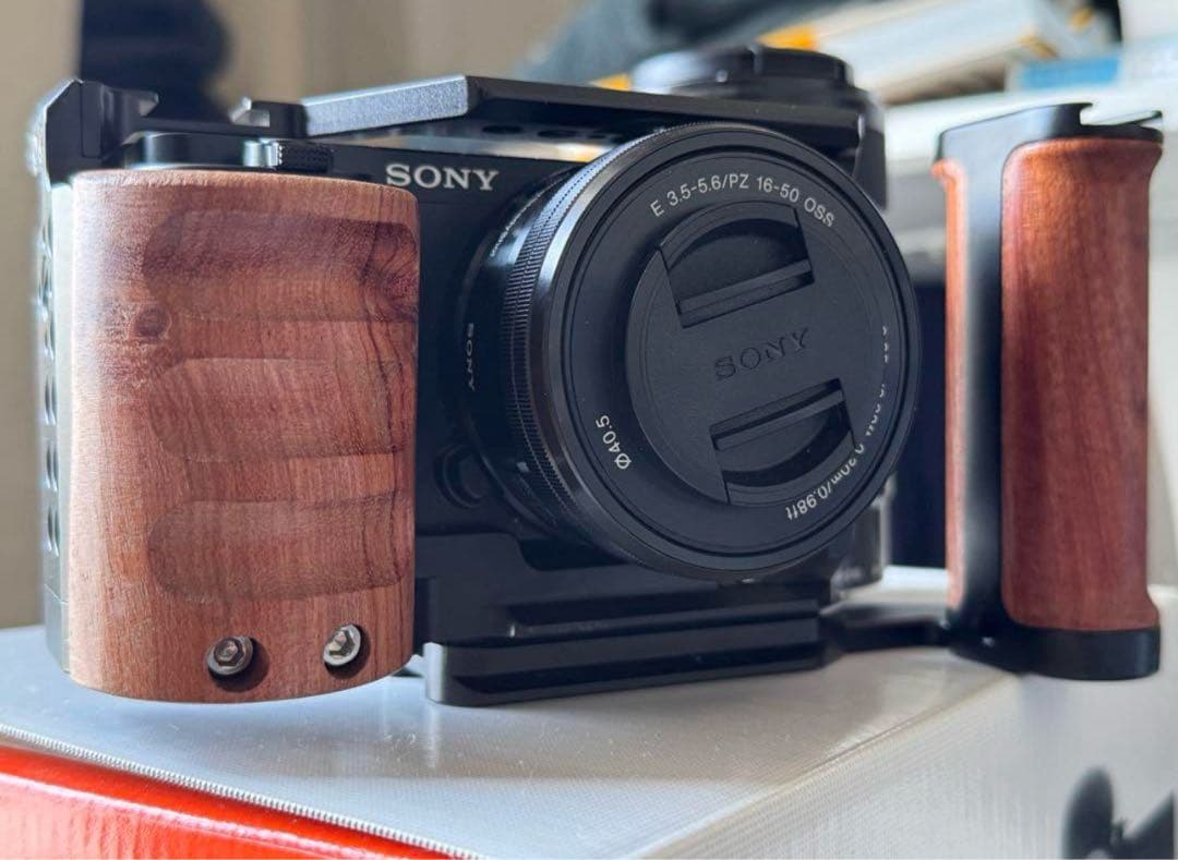 SONY Vlog用カメラ ZV-E10 パワーズームレンズキット