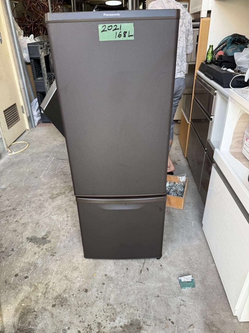 2021年製 冷蔵庫 168L ダークブラウン