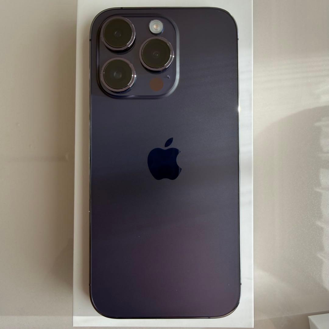 【美品】iPhone 14 Pro 256GB ディープパープル（SIMフリー）