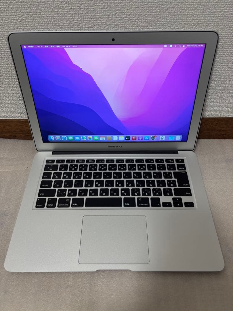 バッテリー新品同様　MacBook Air 13インチ　A1466 128GB