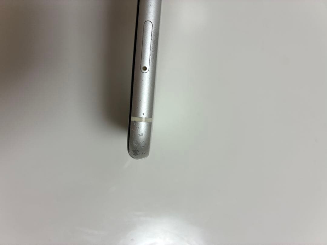 iPhone11 128g ホワイト　SIMフリー