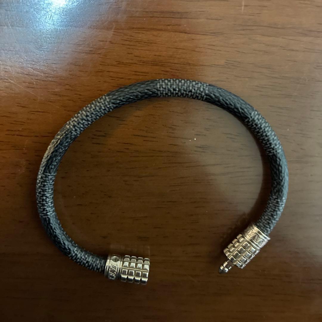 ルイヴィトン　VUITTON ブレスレット　限定