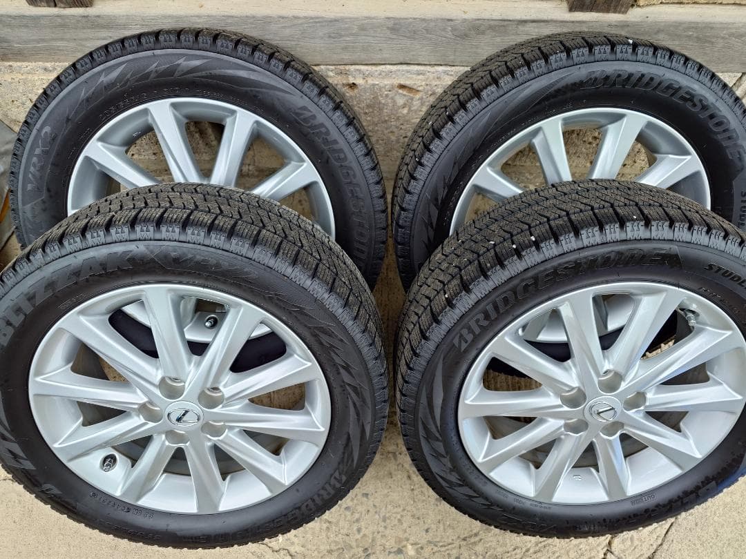 レクサスCT200h純正16インチ、タイヤホイールセット205/55R16