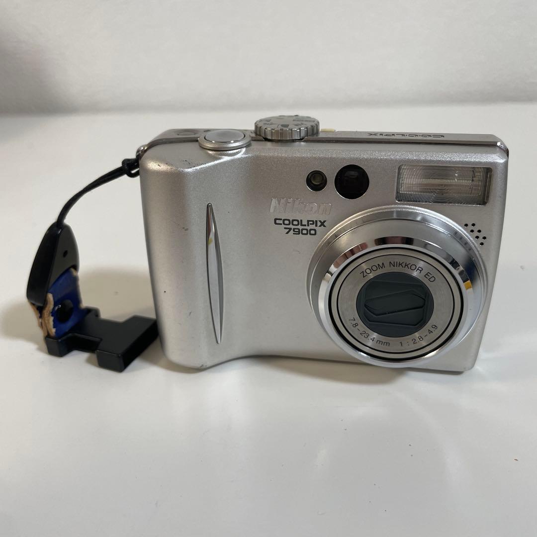 Nikon COOLPIX 7900 コンパクトデジタルカメラ