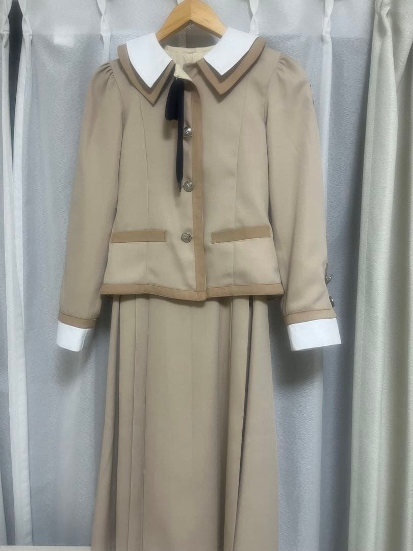 乃木坂しあわせの保護色衣装