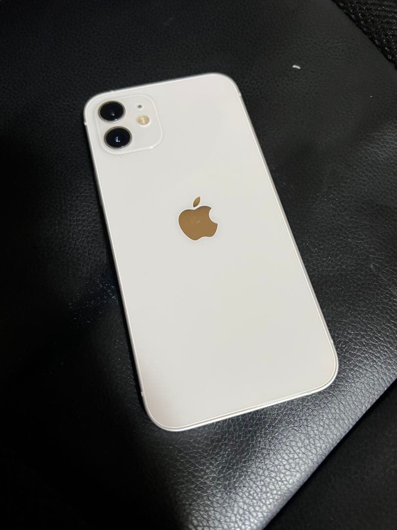 【新品】Apple iPhone 12 ホワイト本体64GB simフリー