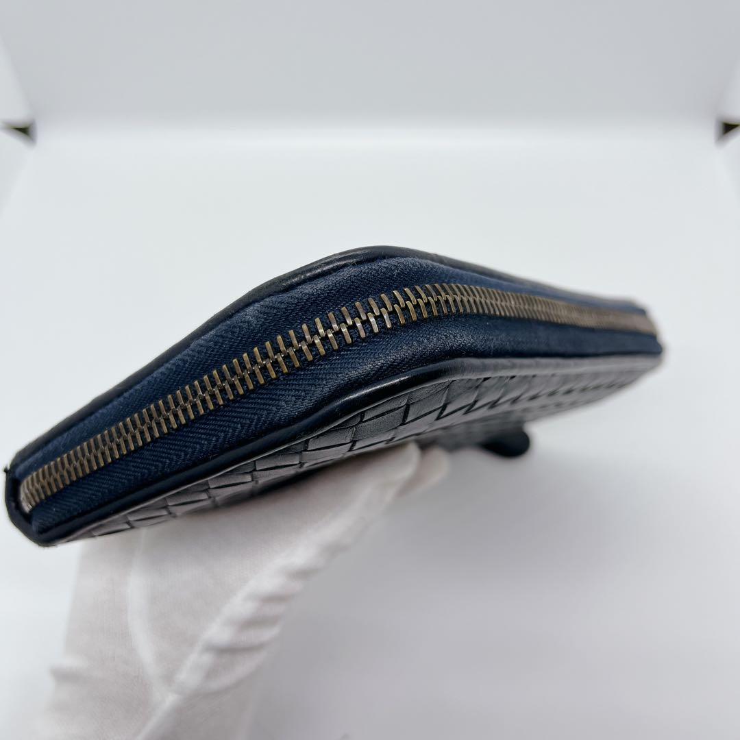 【美品】Bottega Veneta ネイビー イントレチャート 長財布