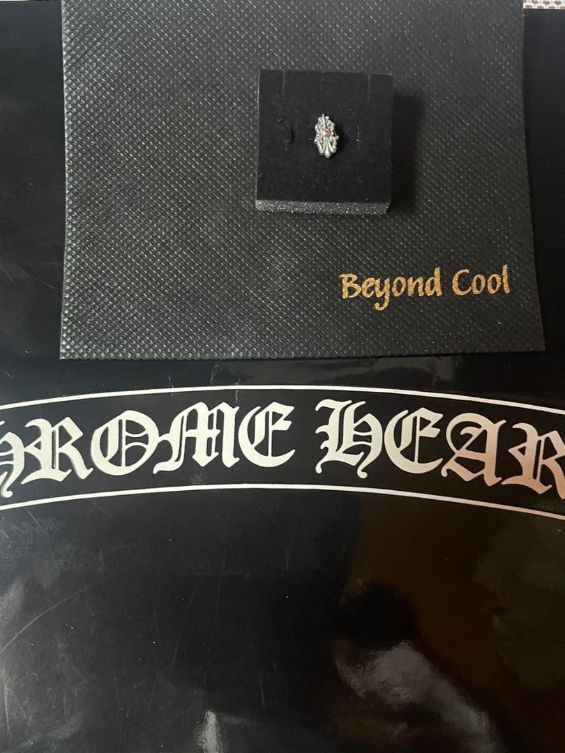 正規品レアークロムハーツピアス