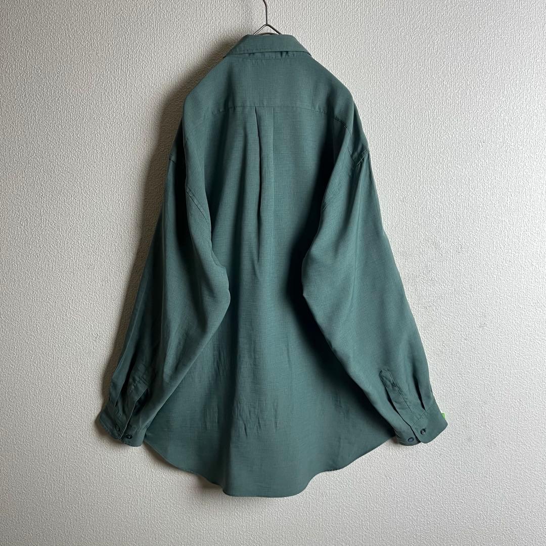 ネクタイシャツスイングトップ　幾何学模様総柄　くすみ色　襟袖切替　レトロ　古着