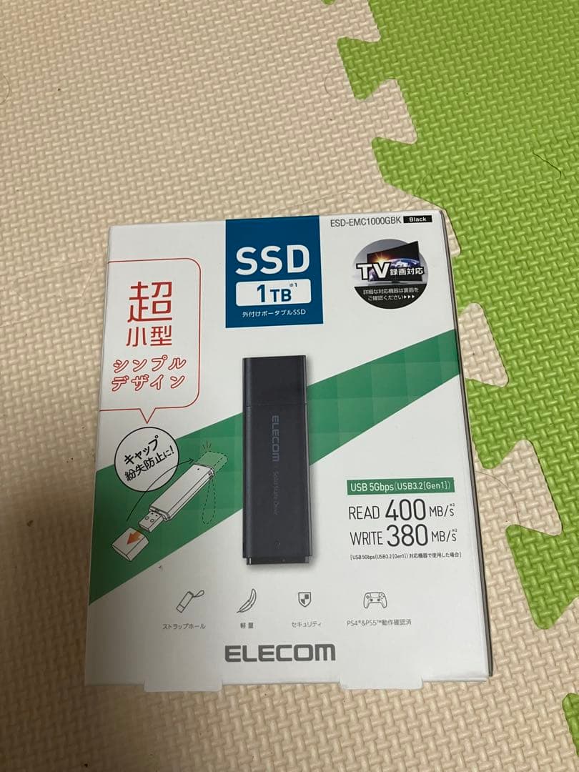 ELECOM ESD-EMC1000GBK 1TB 外付けSSD 動作確認済み