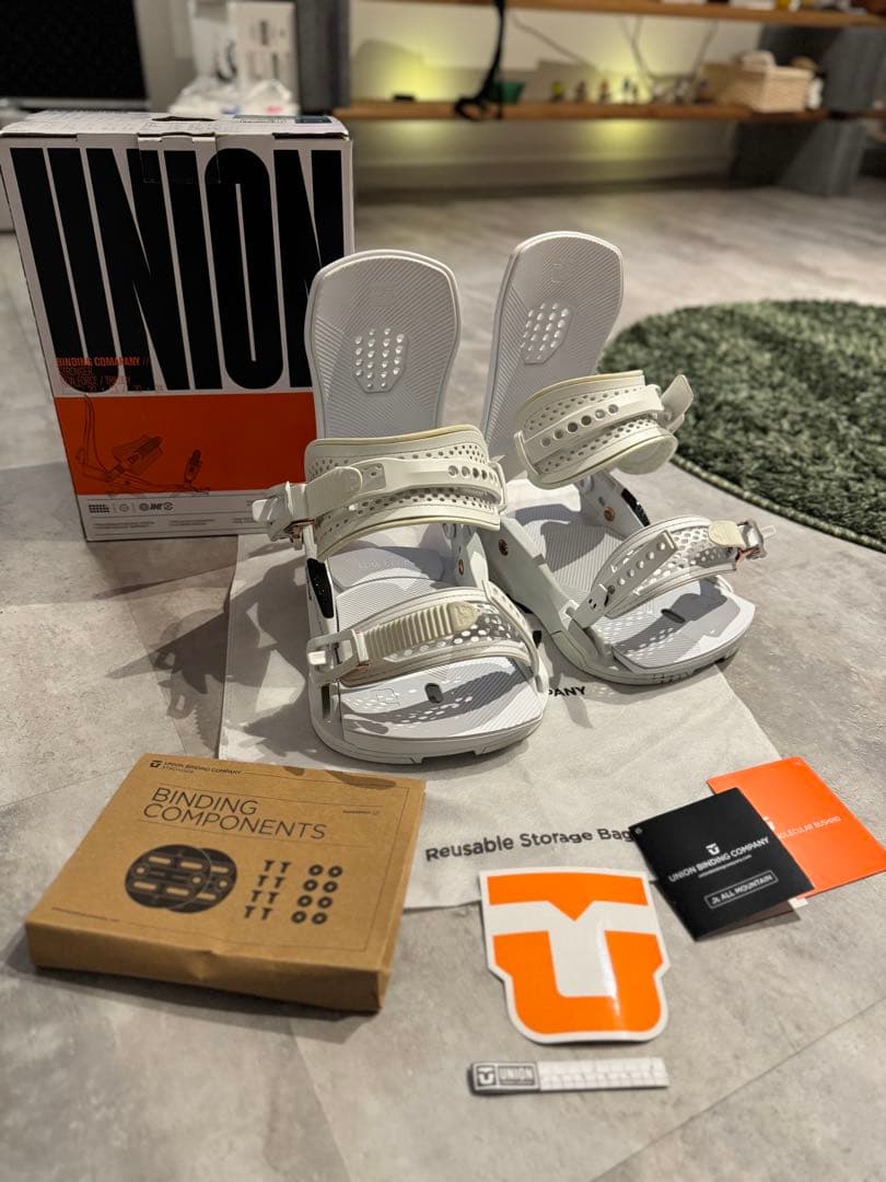 UNION TRILOGY 新モデルトリロジー ユニオン23-24 WOMENS