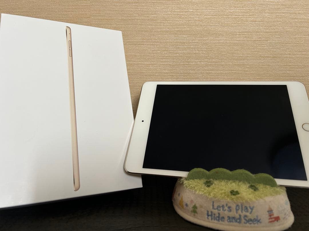 iPad mini4 128GB Gold バッテリー最大容量98%