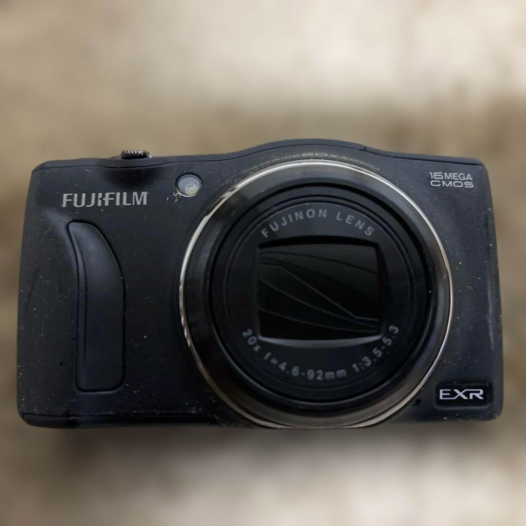 Fujifilm FinePix F770EXR 15メガピクセル　(ブラック)