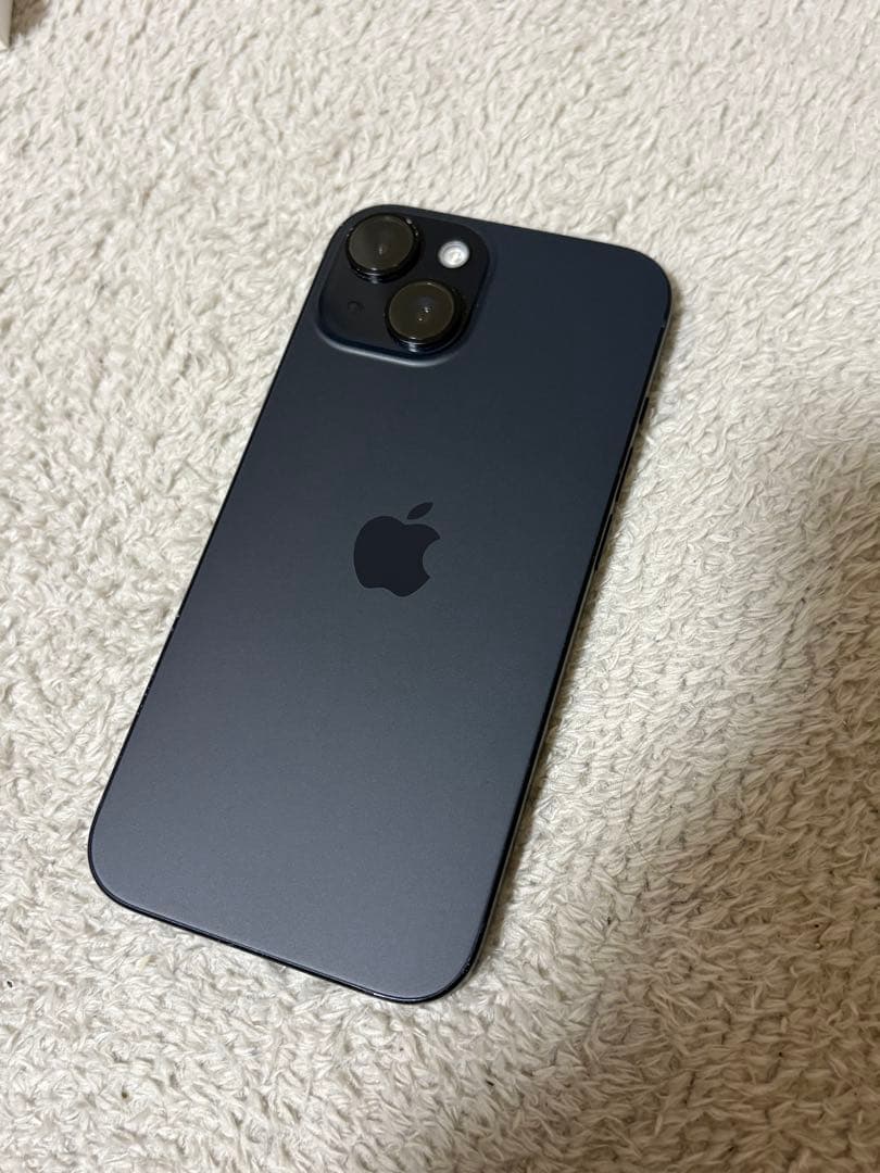 Apple iPhone 15 ブラック 128GB 本体