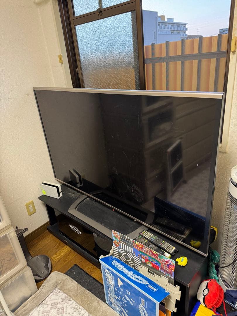 大画面 液晶テレビ スタンド式