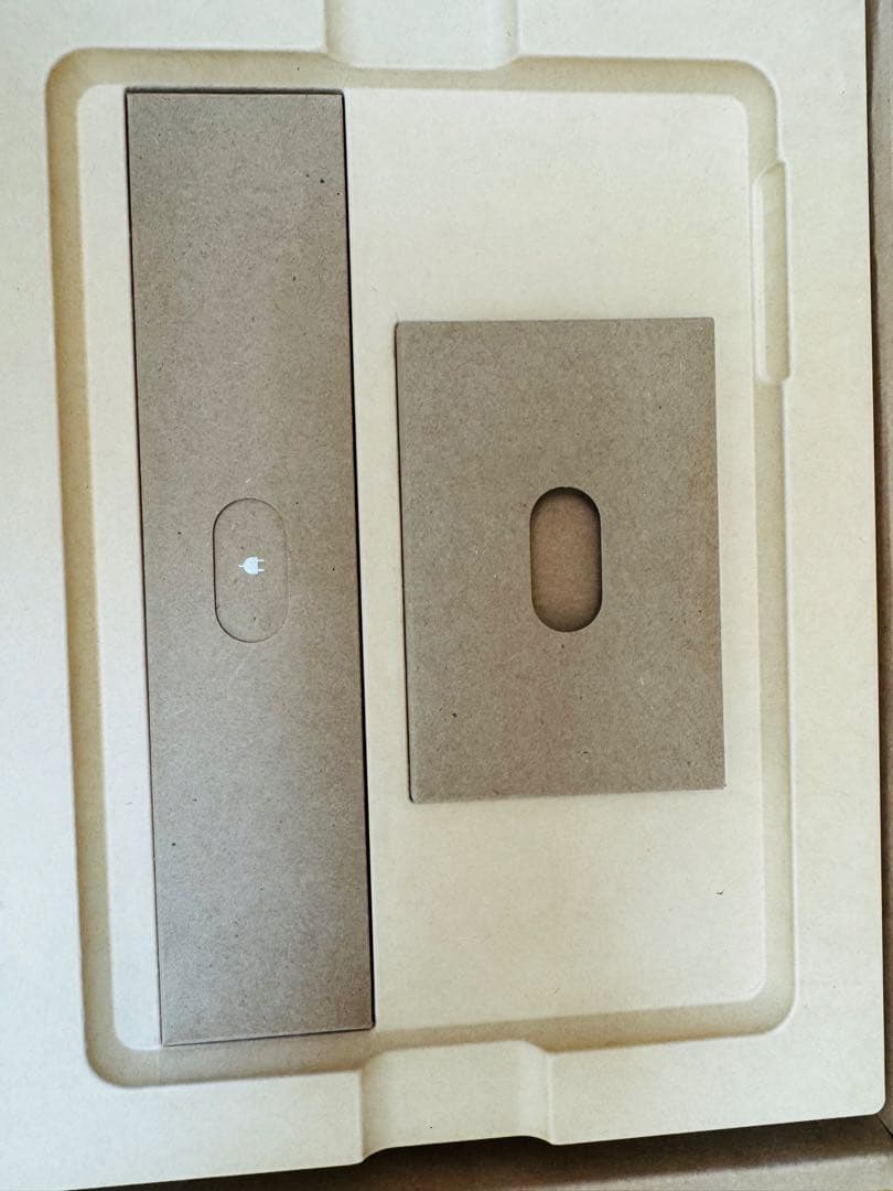 Surface Go 4 XGT-00017 [プラチナ]