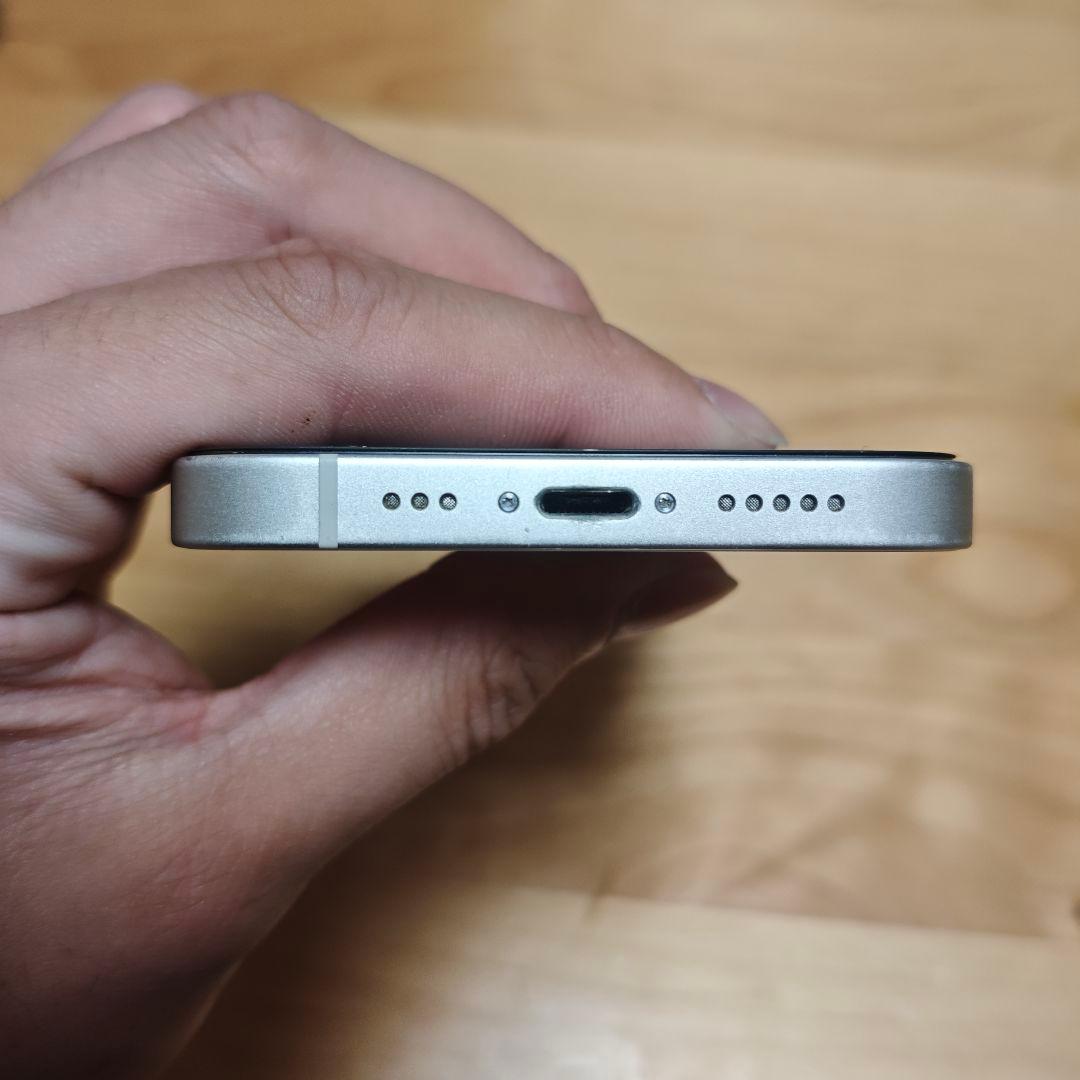 【格安】iPhone 14 128GB スターライト simフリー本体