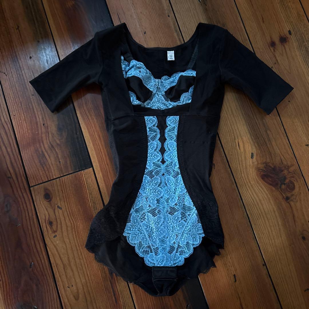 LA-LA Grant 袖付きボディスーツ 70M グラントイーワンズ