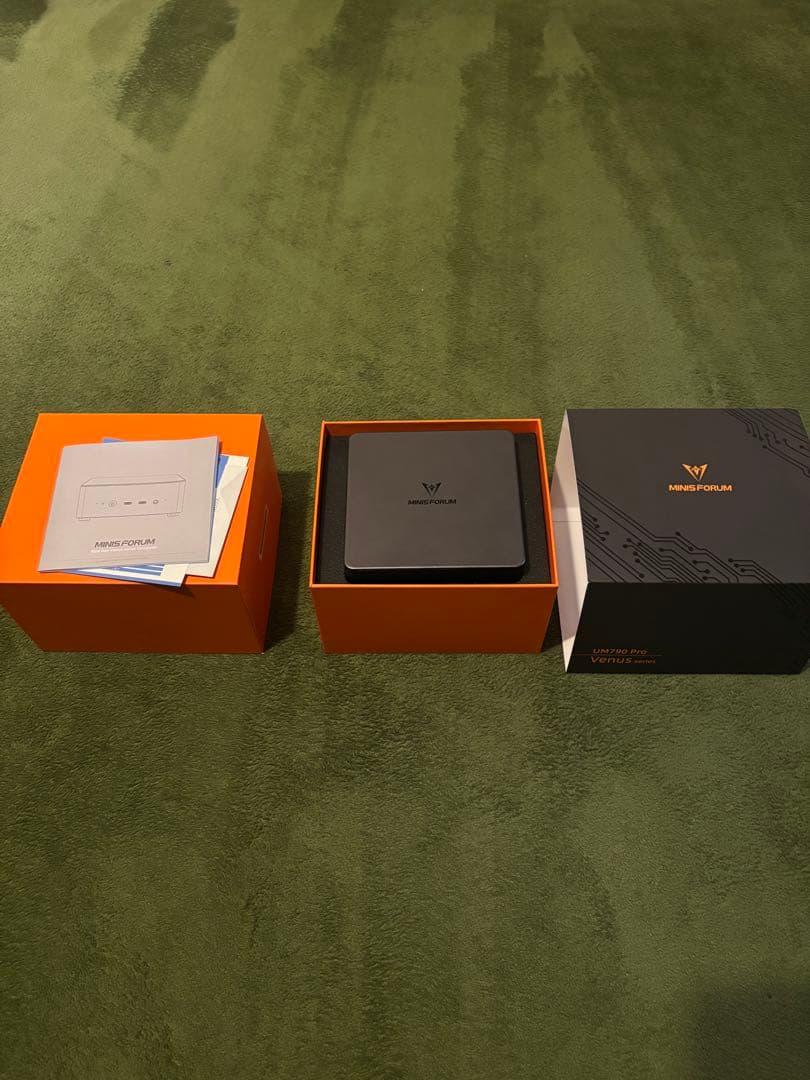 ミニPC minisforum um790pro