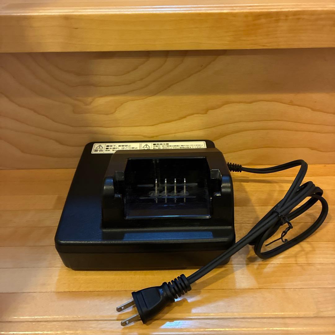 パナソニック電動自転車用バッテリー 充電器 ブラック