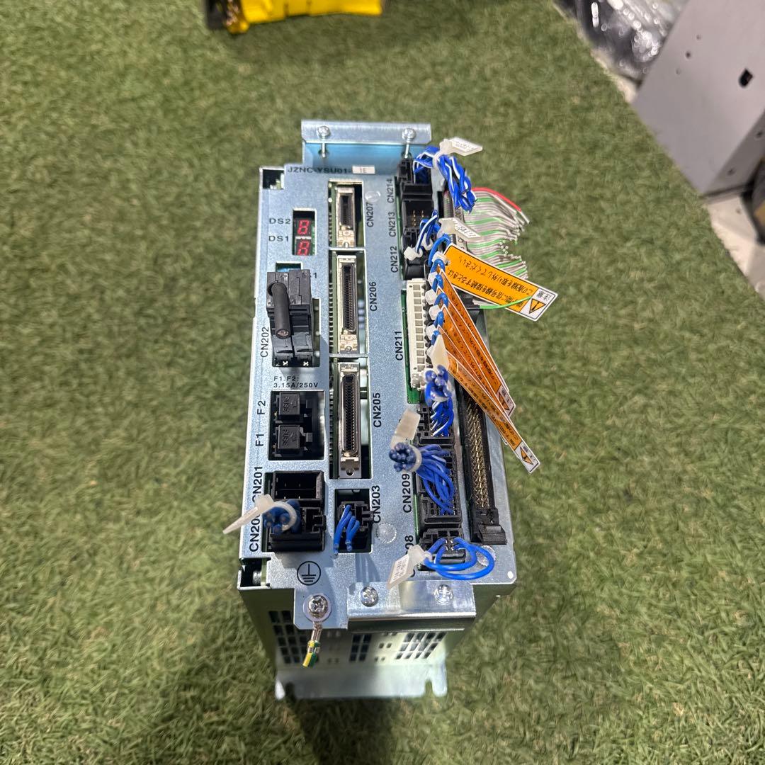 動作保証　中古美品　安川電機　サーボアンプ JZNC-YSU01-1E