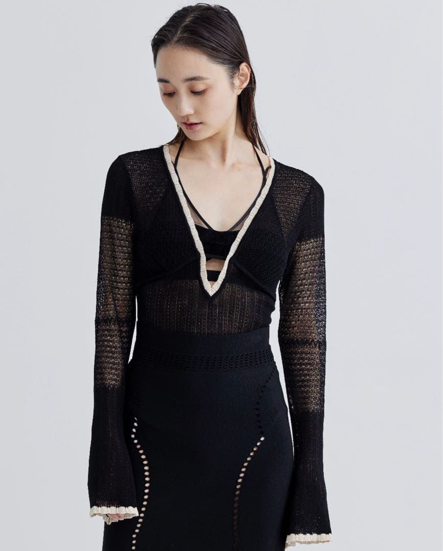 【RI　fetico 】ボディースーツ【ブラック　サイズ