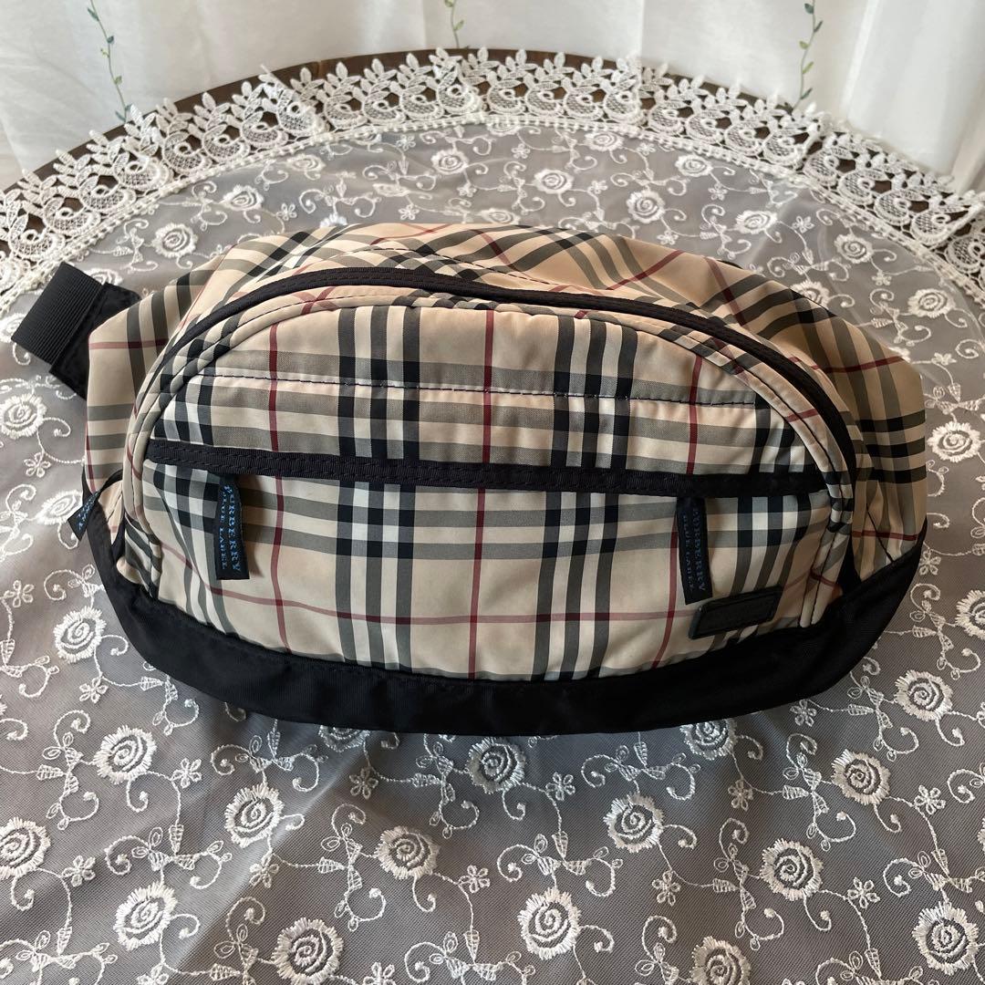 バーバリー ウエストポーチ バッグ