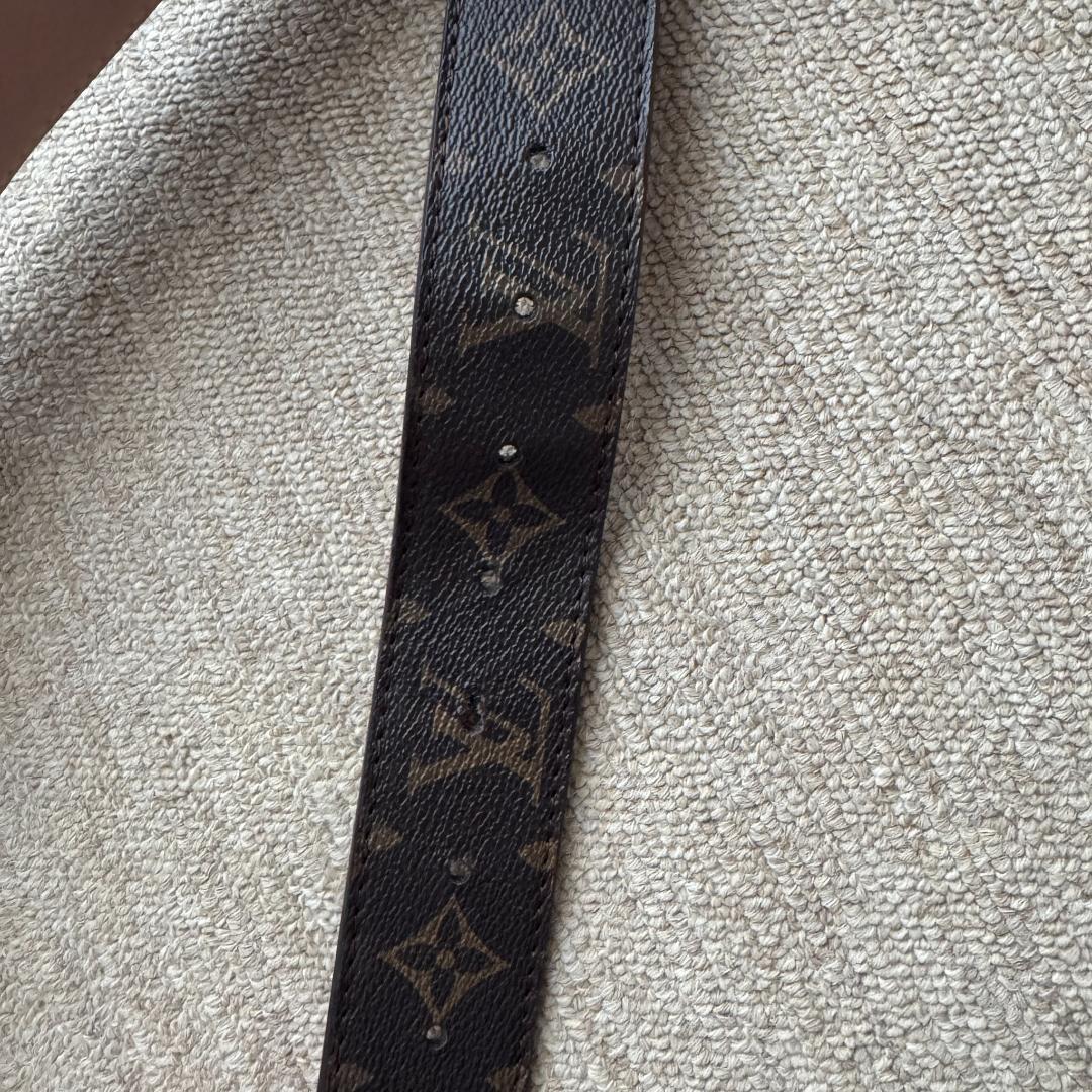 m*o様 ルイヴィトン モノグラム Vバックル ベルト 105/42 メンズ