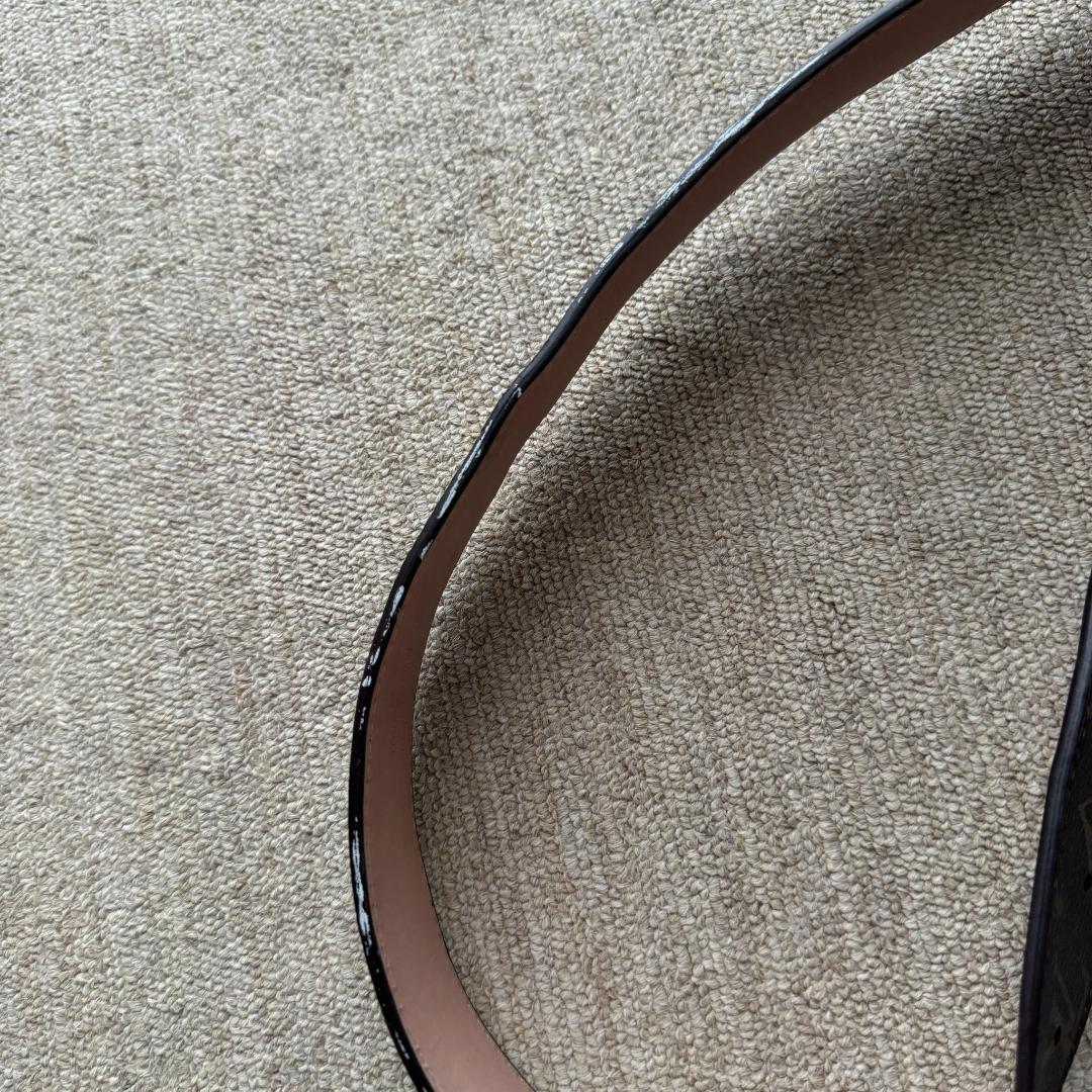 m*o様 ルイヴィトン モノグラム Vバックル ベルト 105/42 メンズ