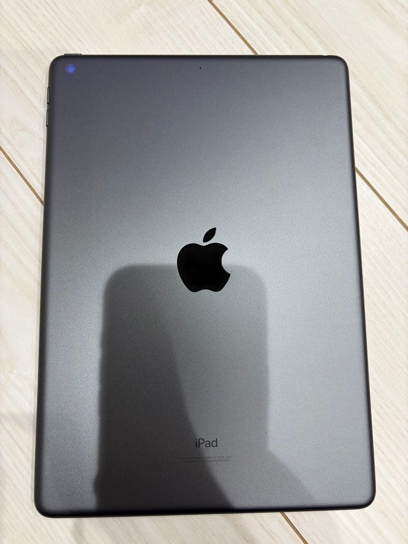 iPad 第9世代　Wi-Fiモデル　64GB 極美品　スペースグレー