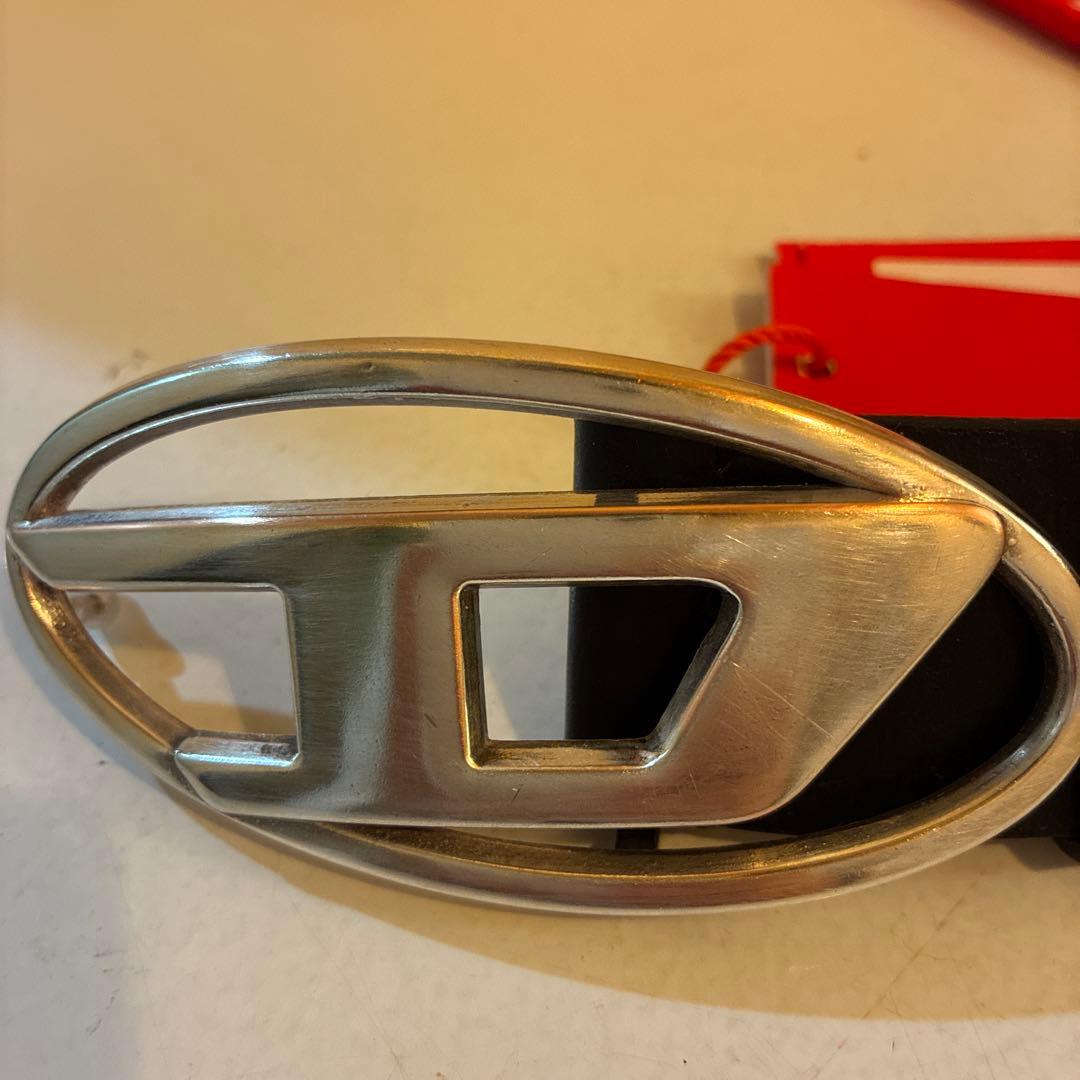 DIESEL 1DR オーバルDロゴベルトブラックレザー85cm