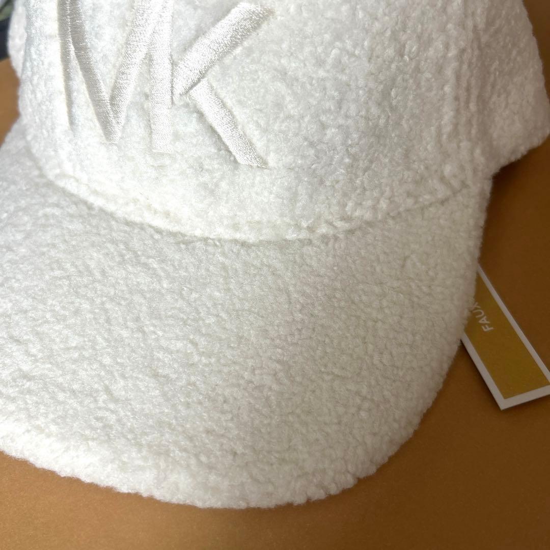MICHAELKORS マイケルコース キャップMK刺繍　ロゴ 白