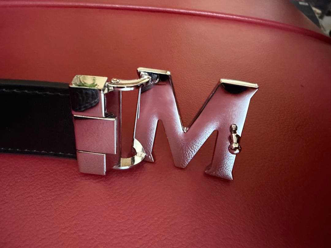 アヒル　MCM ブラック ベルト　新品未使用　115cm drip系