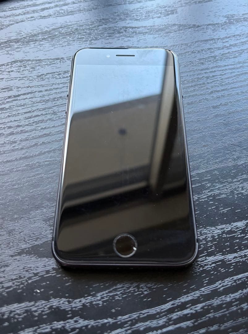 iPhone 8 64GB スペースグレー SIMフリー / バッテリー80%