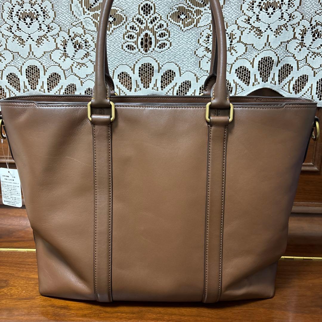 【ブラックフライデーセール】コーチ　メトロポリタン　レザー　トートバッグ　未使用