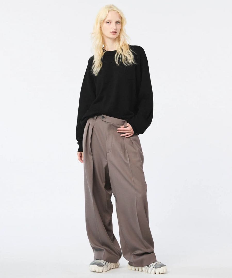 メゾンスペシャルニットとスウェット2点セット