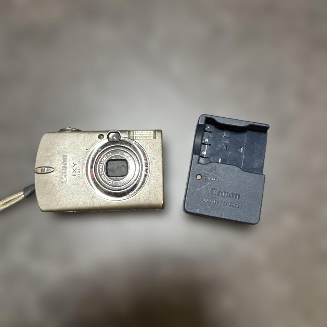 Canon IXY DIGITAL 700 CCDセンサー